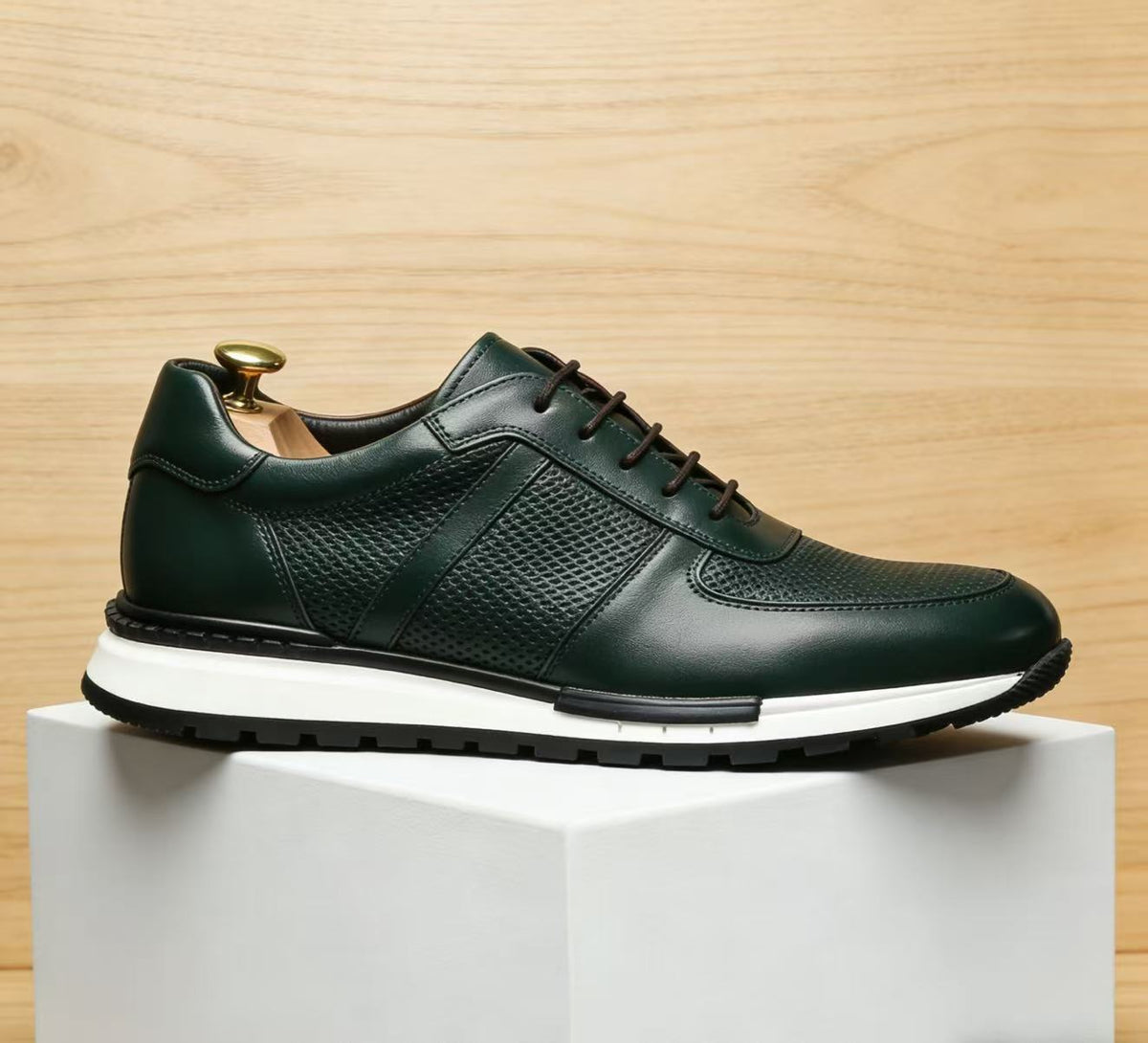 Men's genuine leather breathable, lightweight, slip-resistant business casual shoes